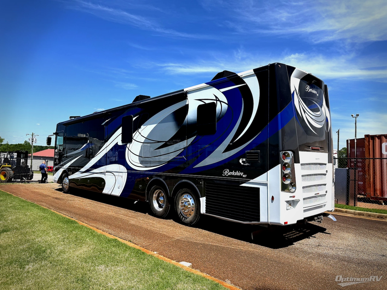 2023 Forest River Berkshire XLT 45CA Photo 3