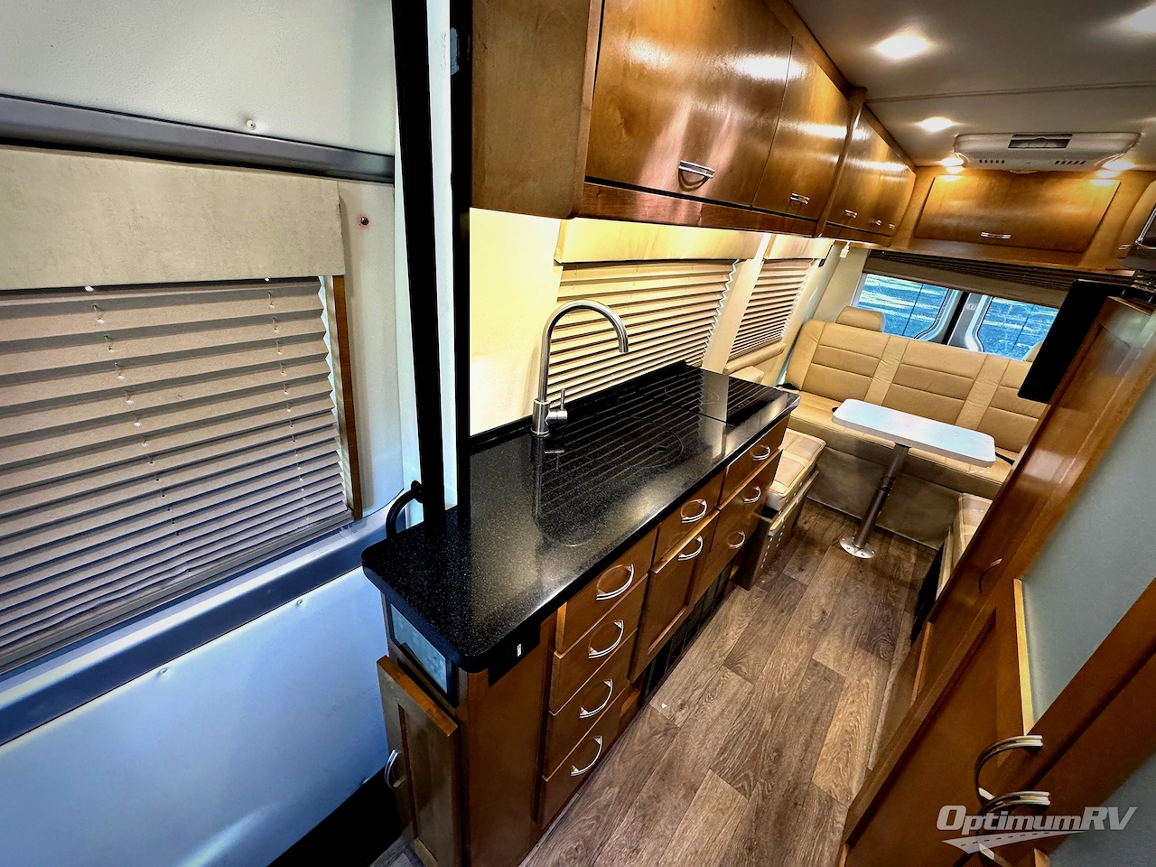 2018 Coachmen Galleria 24FL Photo 6