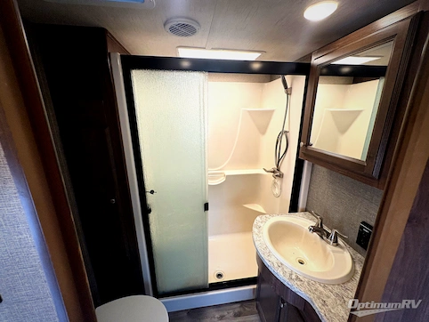 2017 Heartland ElkRidge 38RSRT RV Photo 4