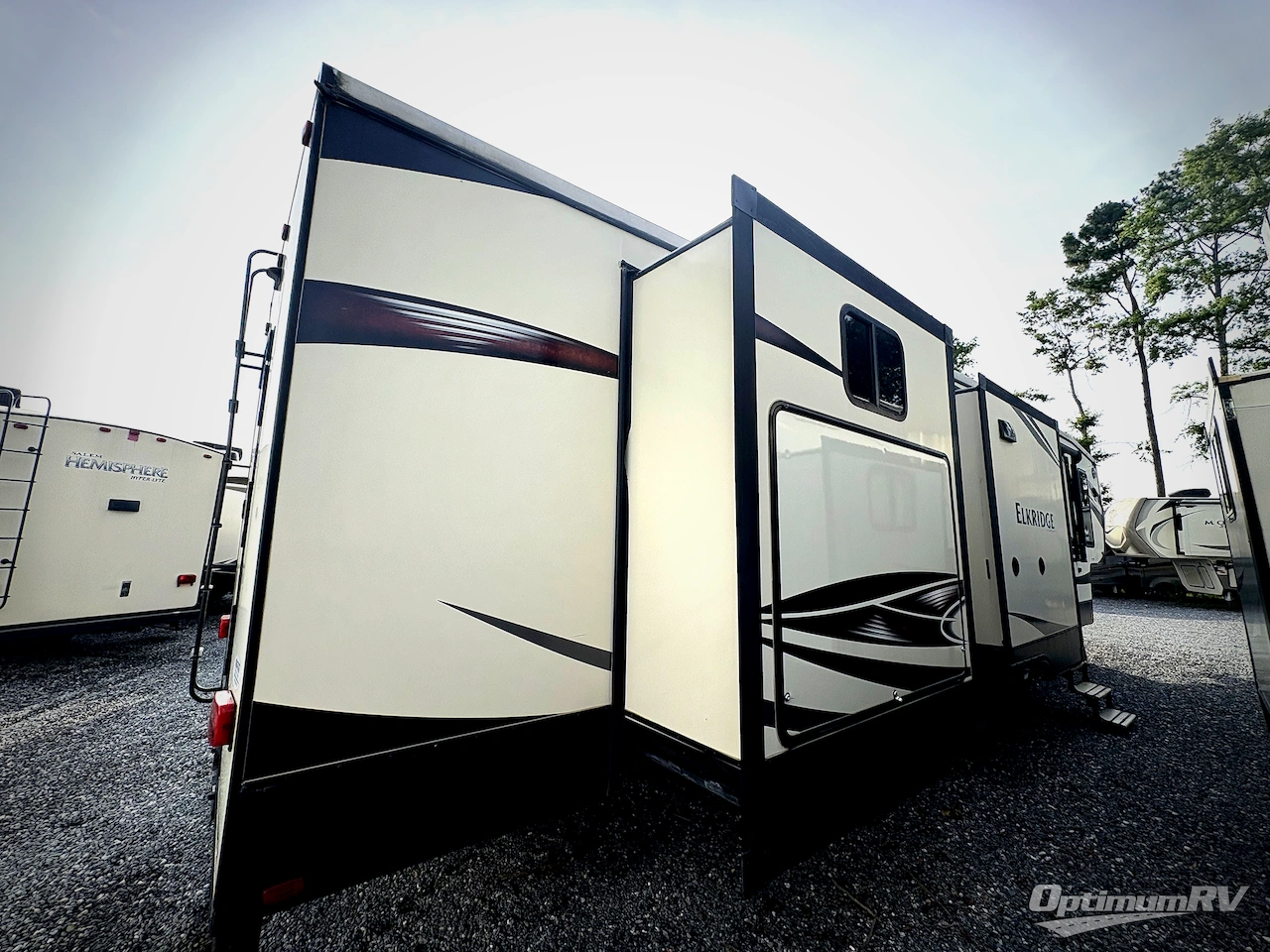 2017 Heartland ElkRidge 38RSRT Photo 2