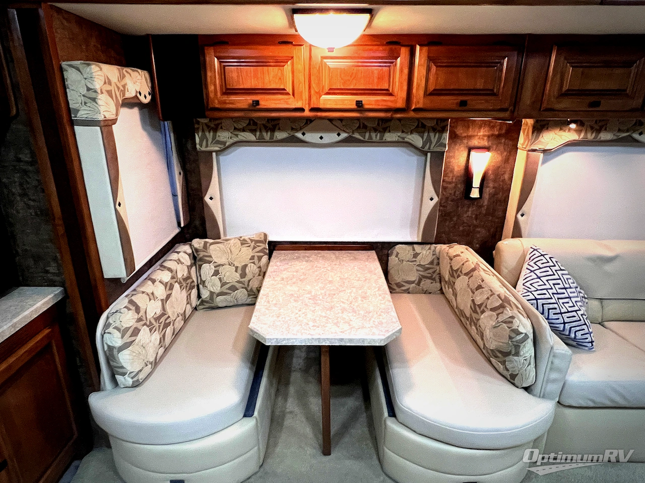 2012 Tiffin Allegro 34 TGA Photo 10
