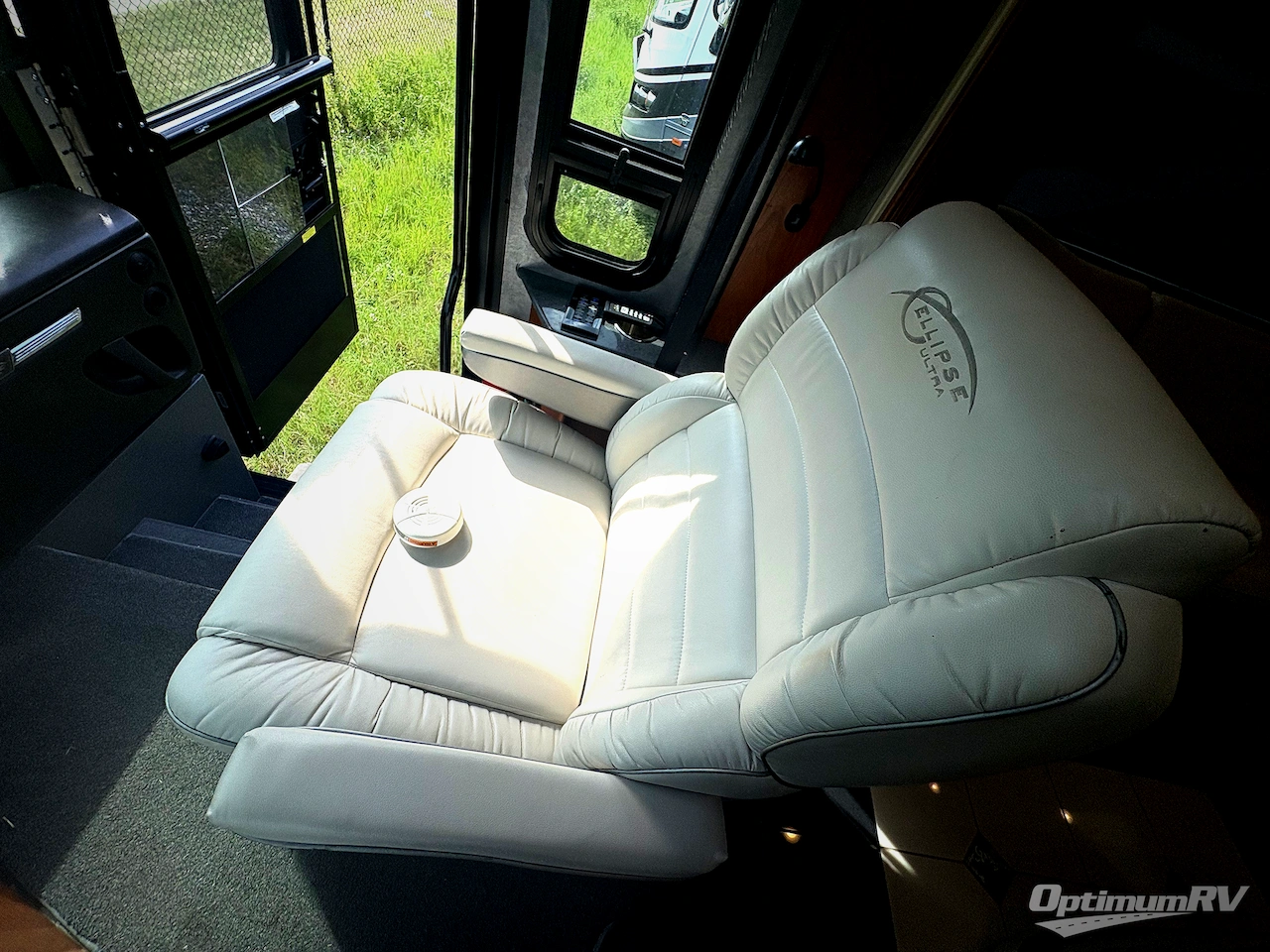 2016 Itasca Ellipse 42QD Photo 10
