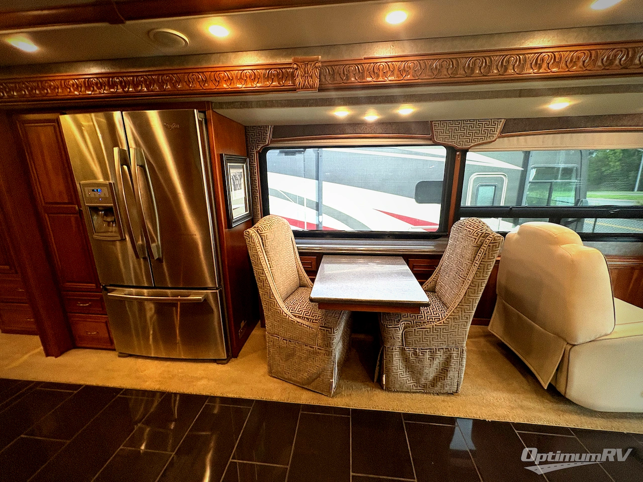 2016 Itasca Ellipse 42QD Photo 12