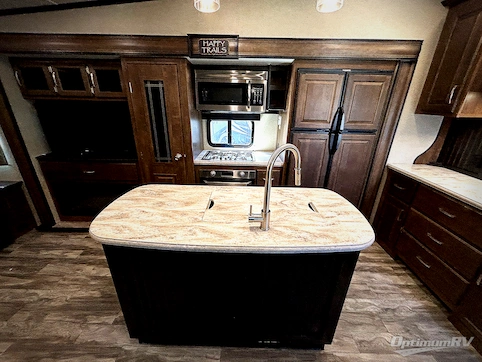 2020 Grand Design Reflection 303RLS RV Photo 2