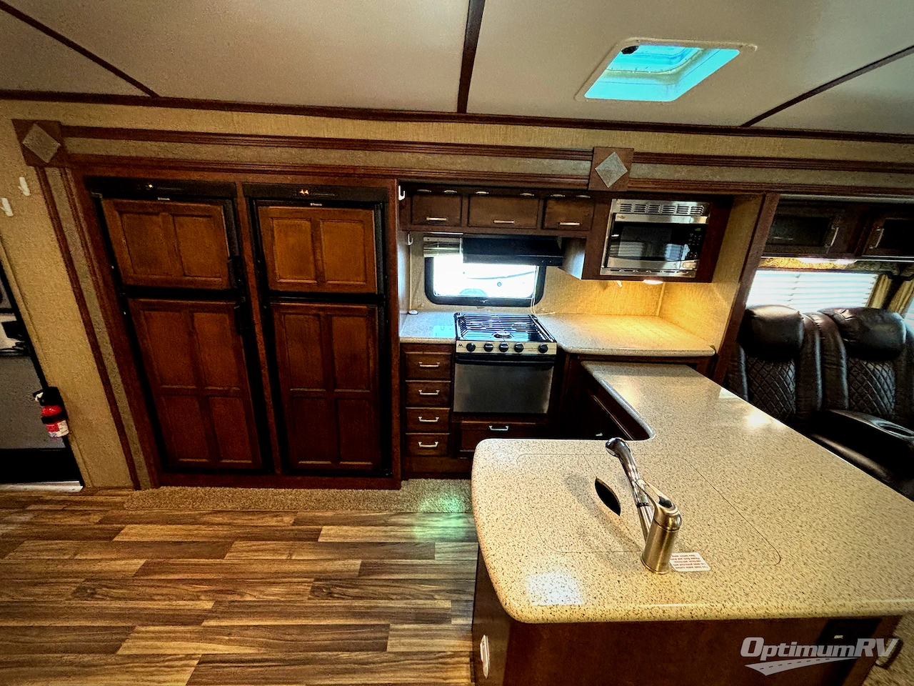2019 Keystone Outback 326RL Photo 10