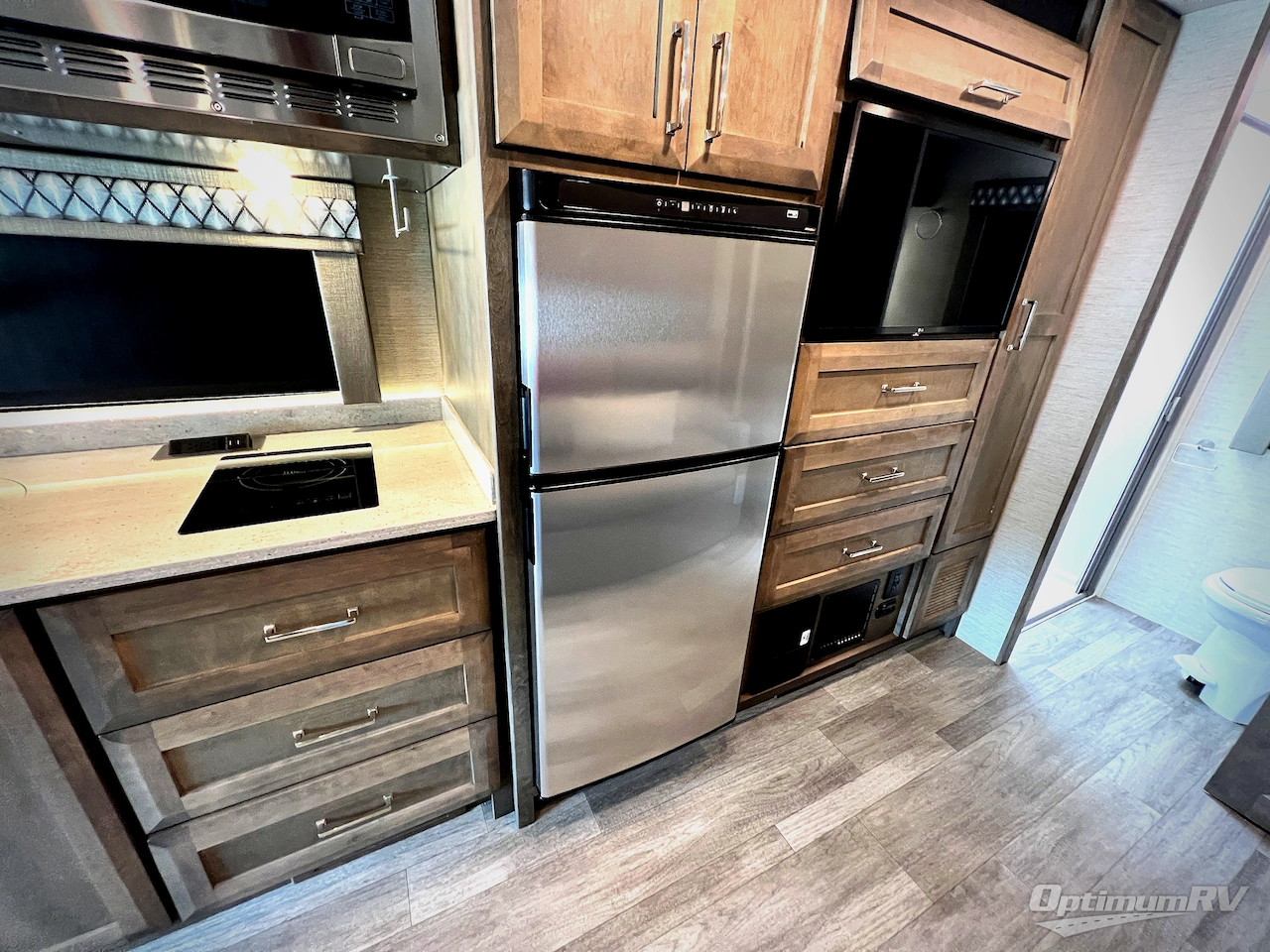 2023 Tiffin Wayfarer 25RW Photo 18
