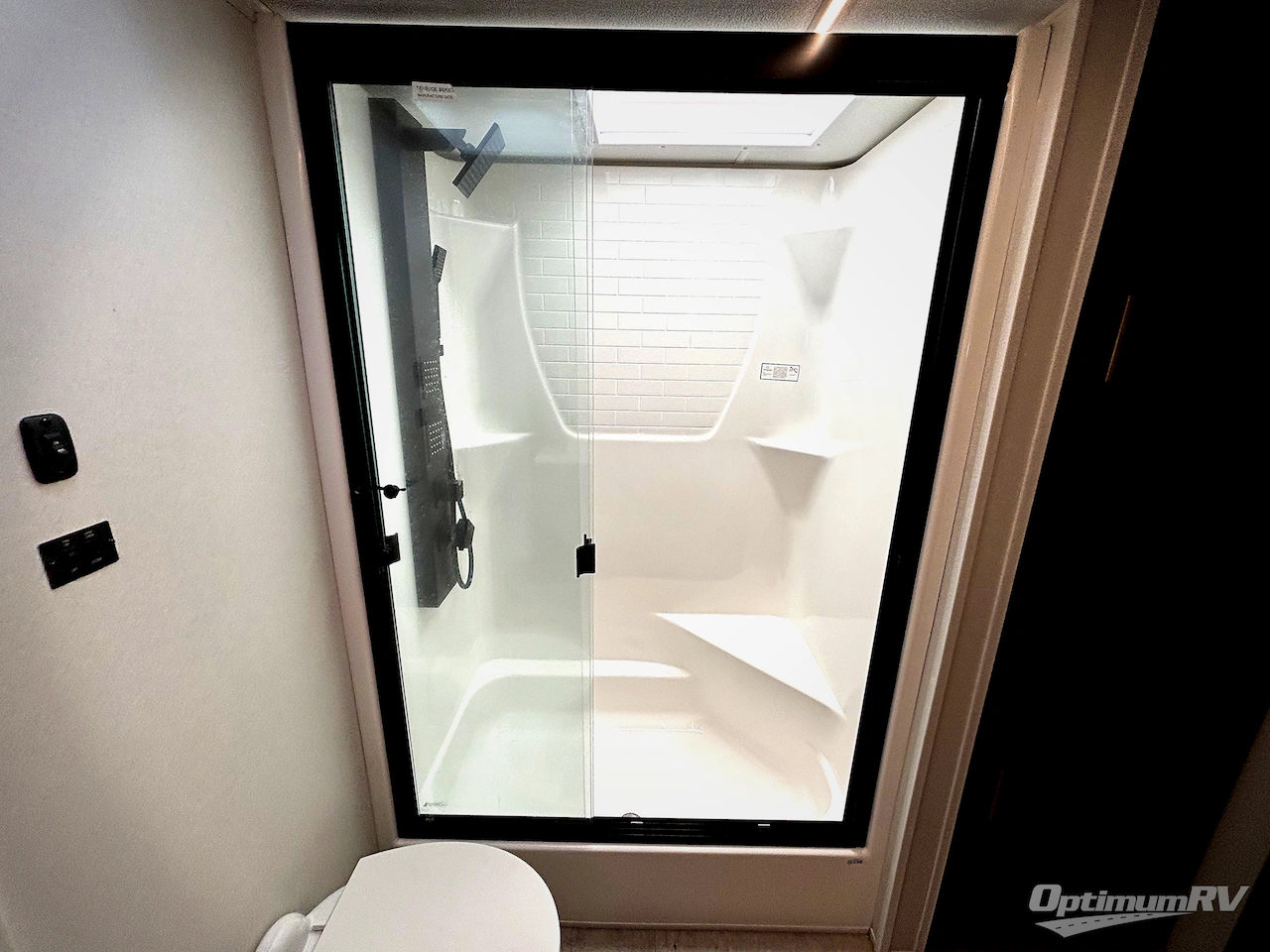 2025 Heartland Bighorn 391MFB Photo 12