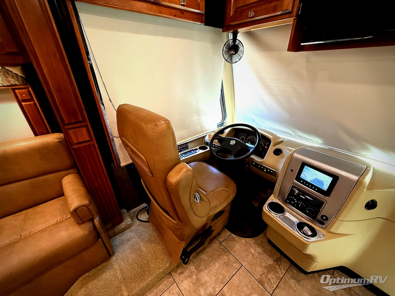 2014 Tiffin Allegro Breeze 32 BR Photo 9