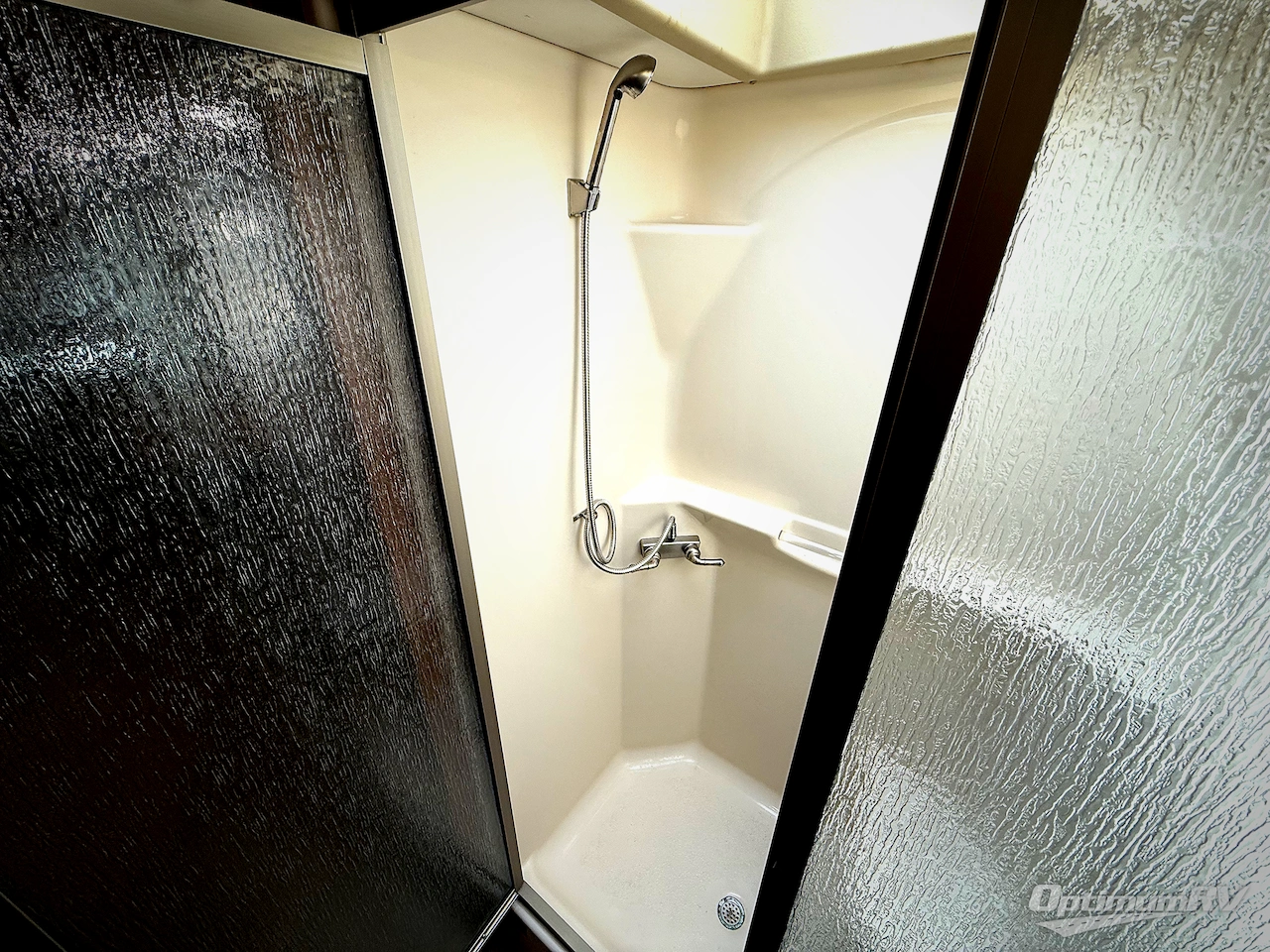 2014 Tiffin Allegro Breeze 32 BR Photo 17