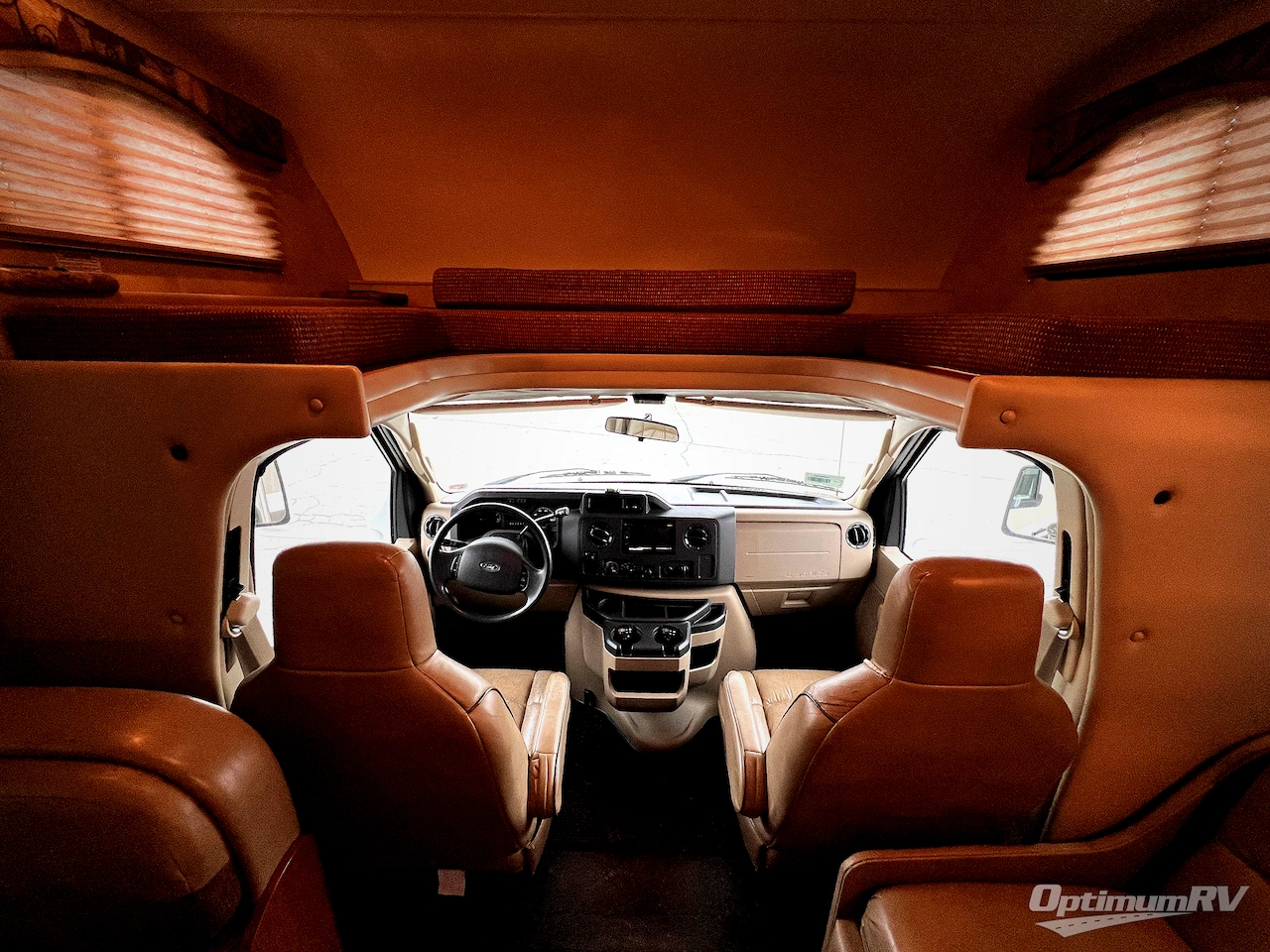 2013 Thor Four Winds 28Z Photo 4