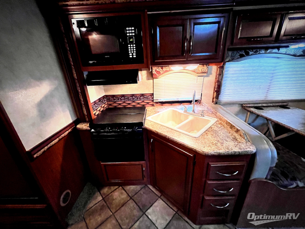 2013 Thor Four Winds 28Z Photo 22