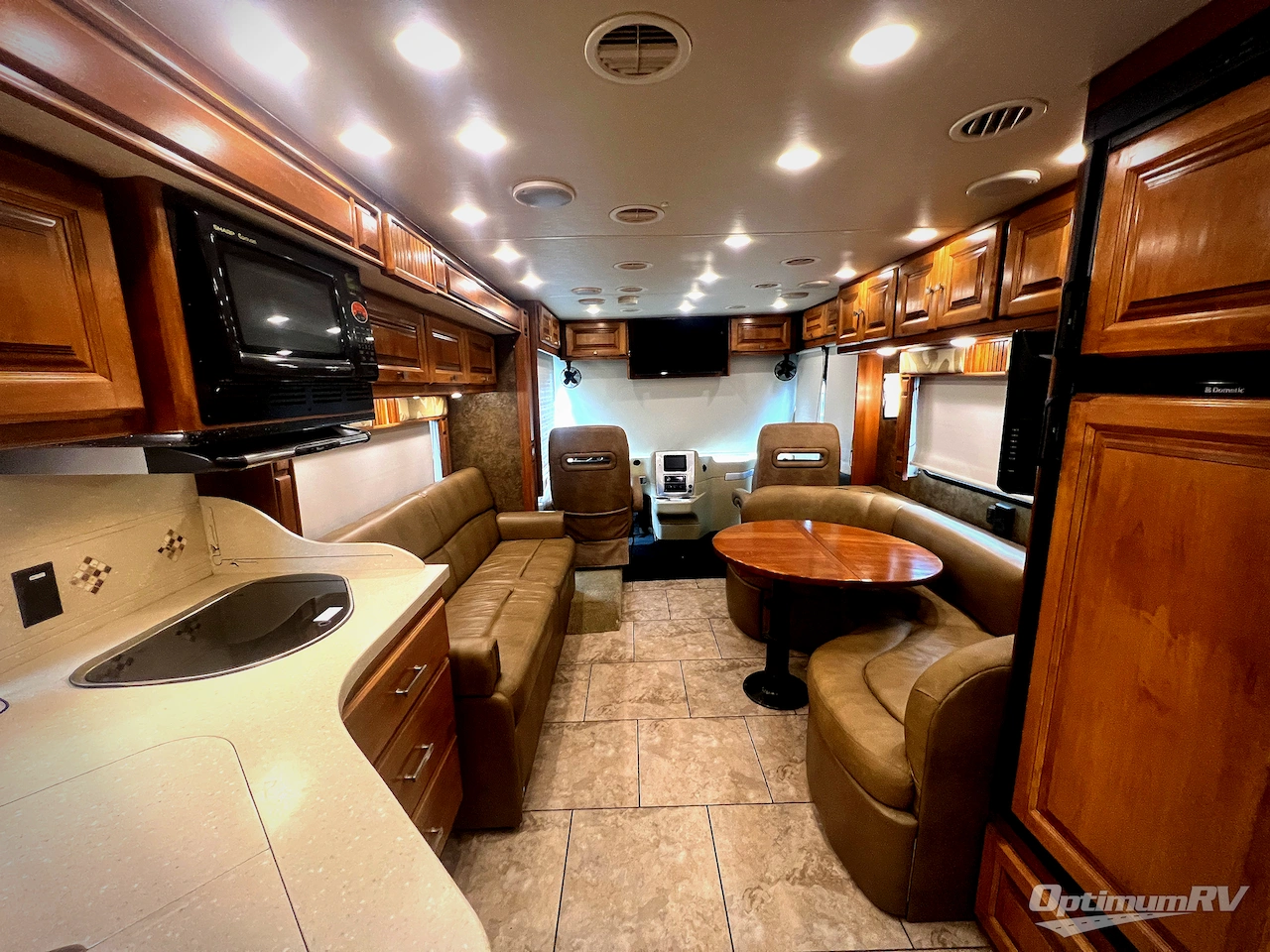 2014 Tiffin Allegro Breeze 28 BR Photo 6