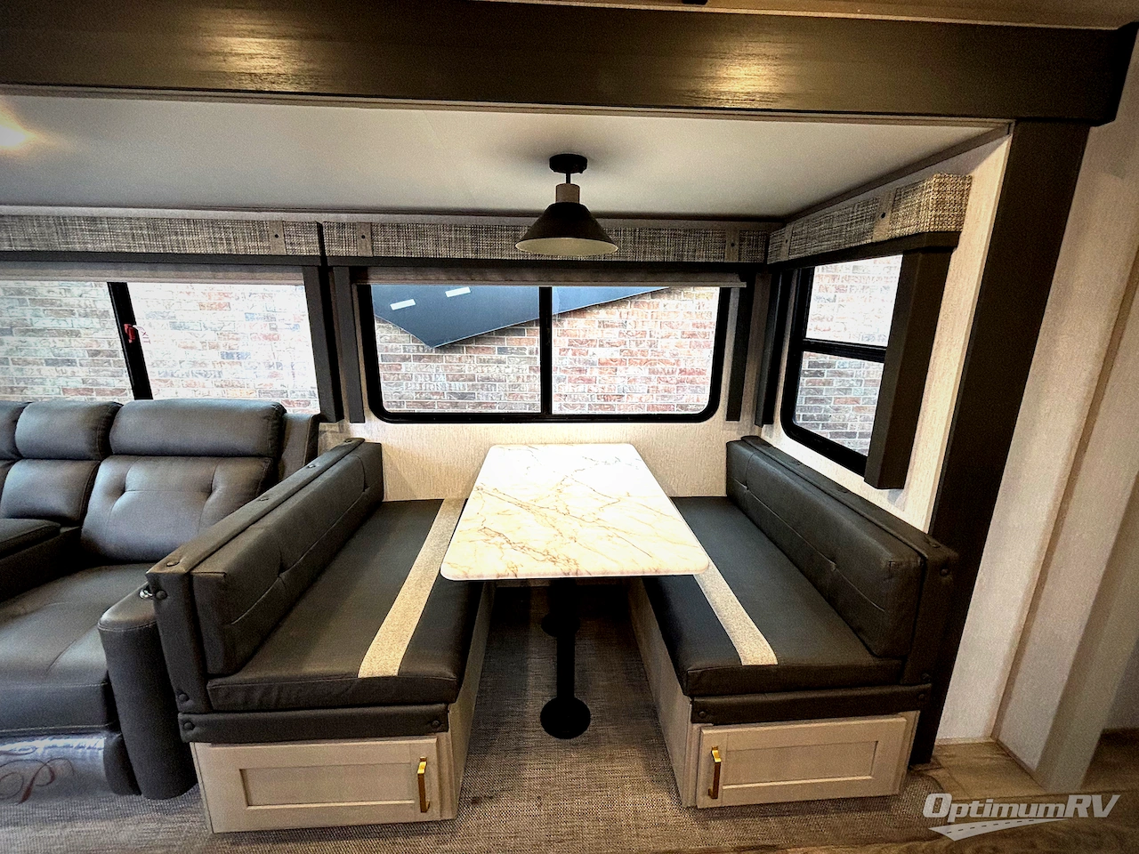 2024 Forest River Wildwood Heritage Glen Hyper-Lyte 25RBHL Photo 9