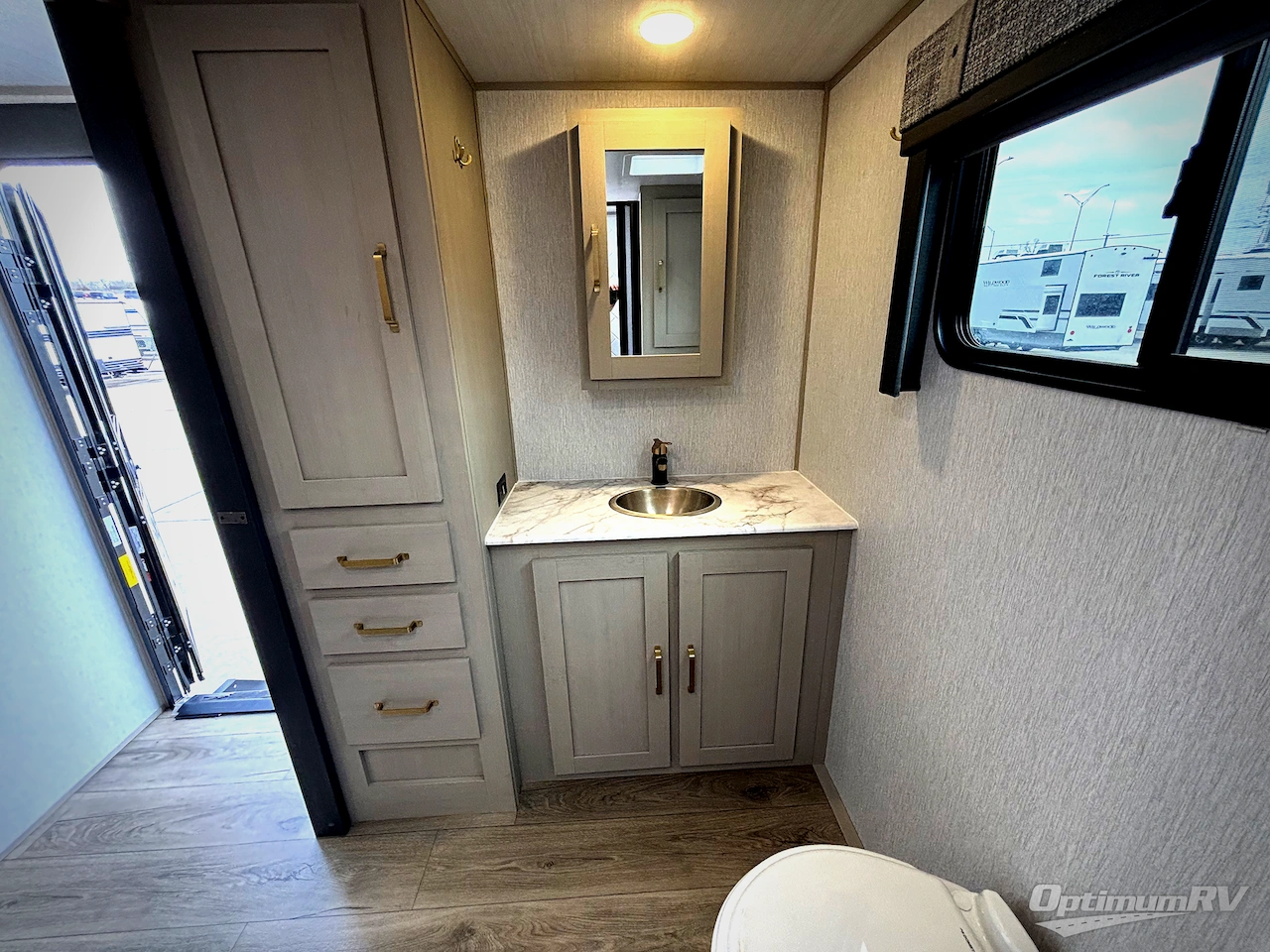2024 Forest River Wildwood Heritage Glen Hyper-Lyte 25RBHL Photo 14