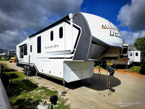 Used 2025 Alliance Paradigm 382RK Featured Photo