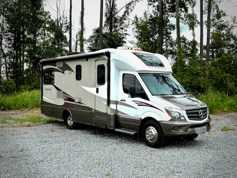 Used 2014 Itasca Navion IQ 24G Featured Photo
