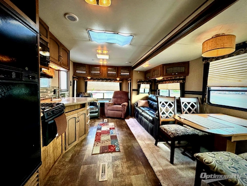 2015 CrossRoads Zinger ZT27RL RV Photo 2