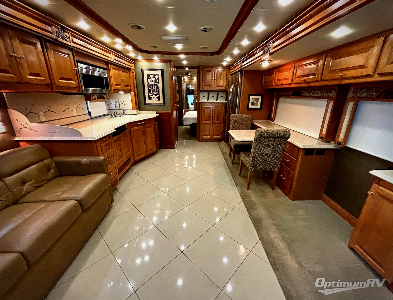 2013 Tiffin Phaeton 40QBH Photo 3