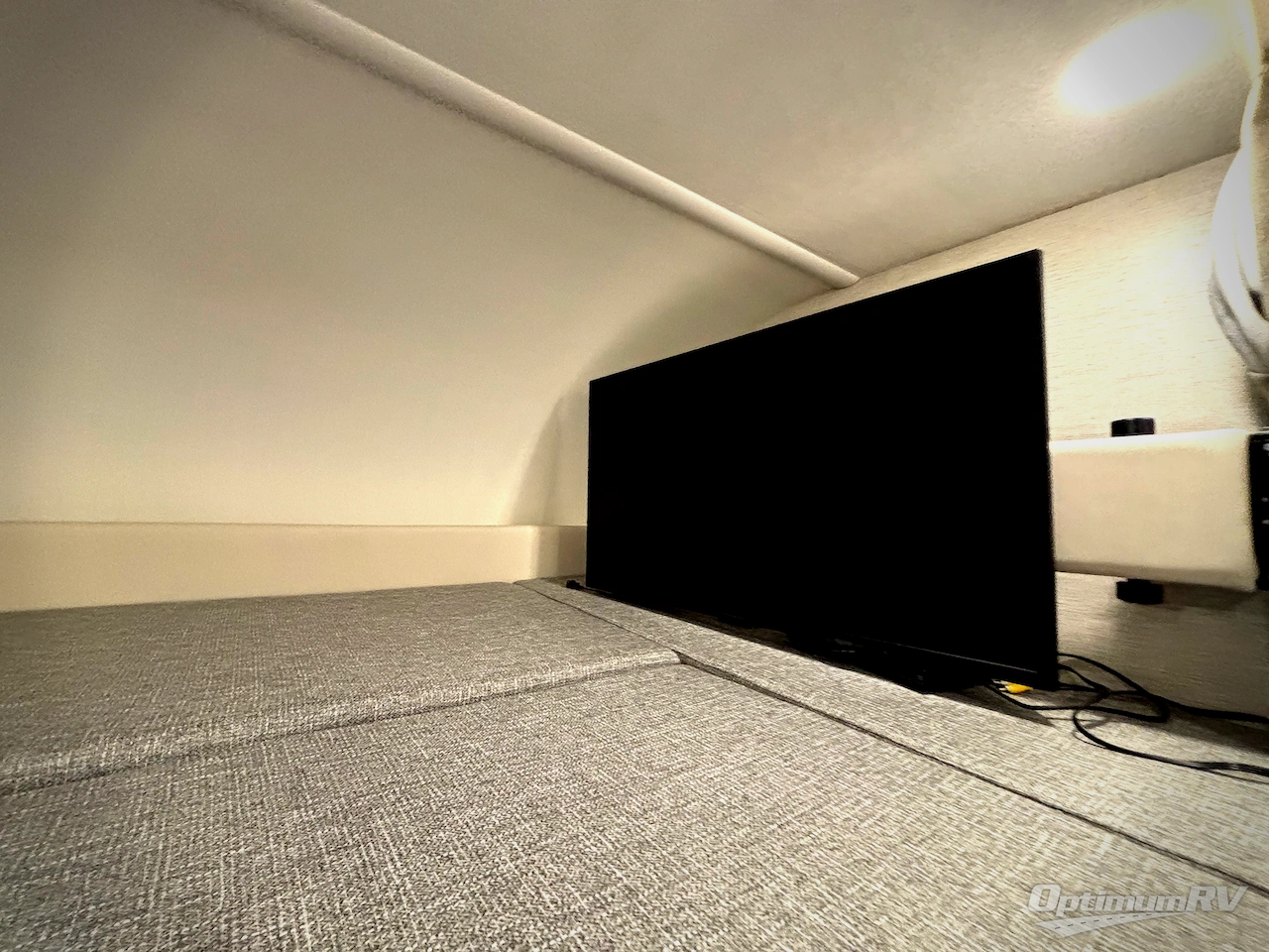 2024 Thor Chateau 31MV Photo 12