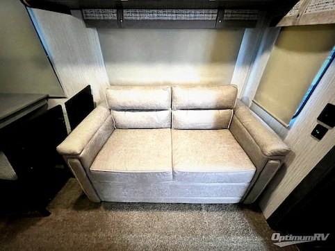 2021 Palomino Puma Destination 39DBT RV Photo 3