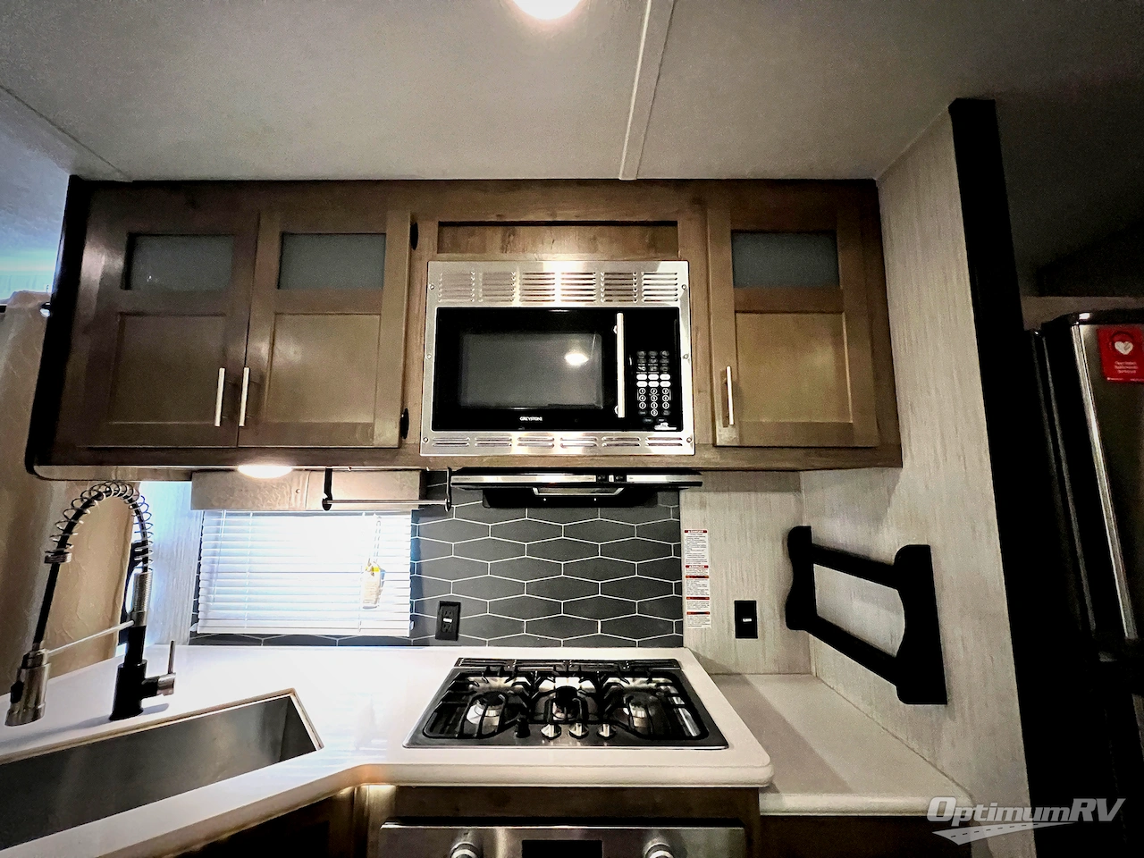 2021 Palomino Puma Destination 39DBT Photo 19