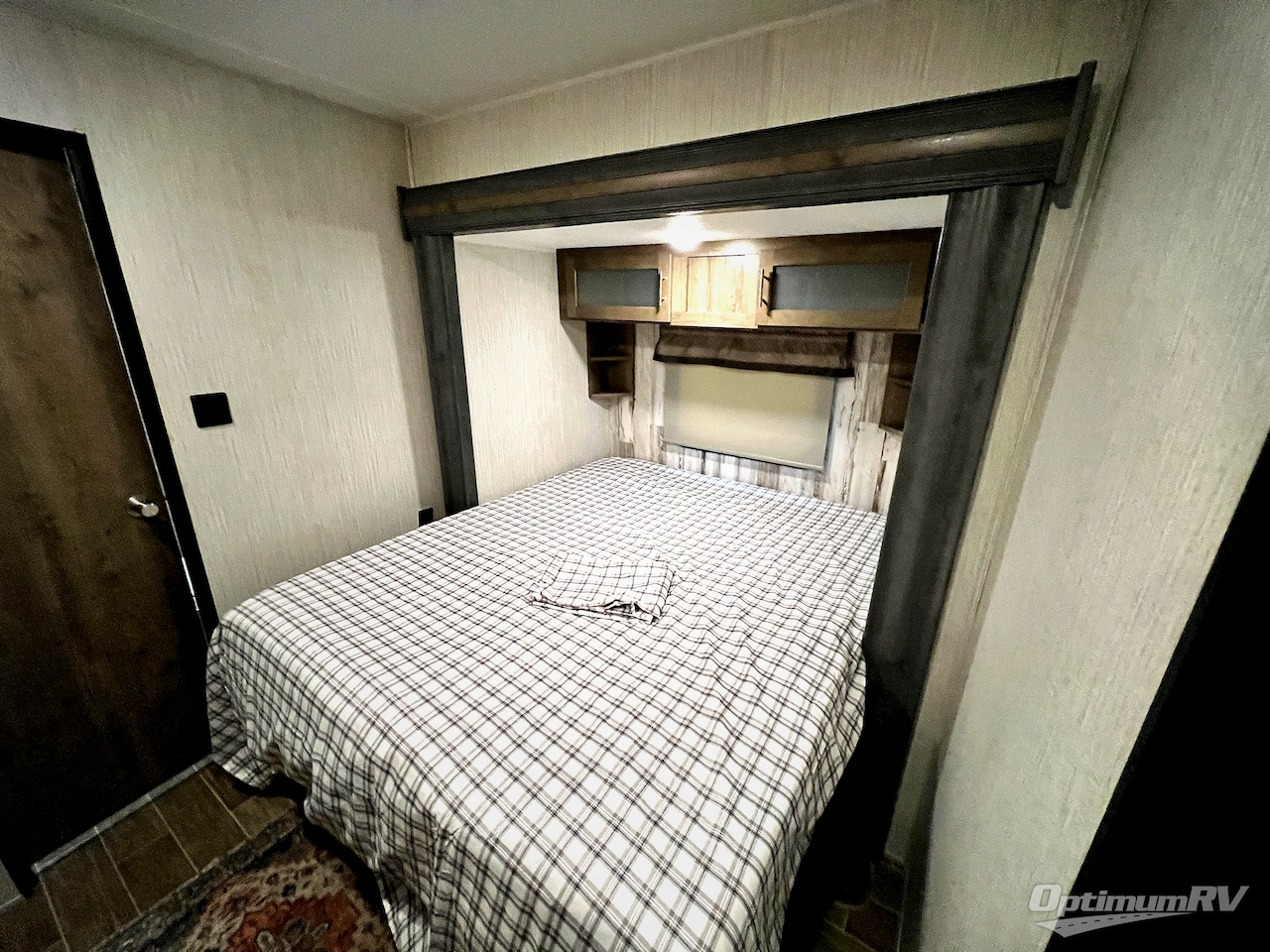 2021 Palomino Puma Destination 39DBT Photo 21