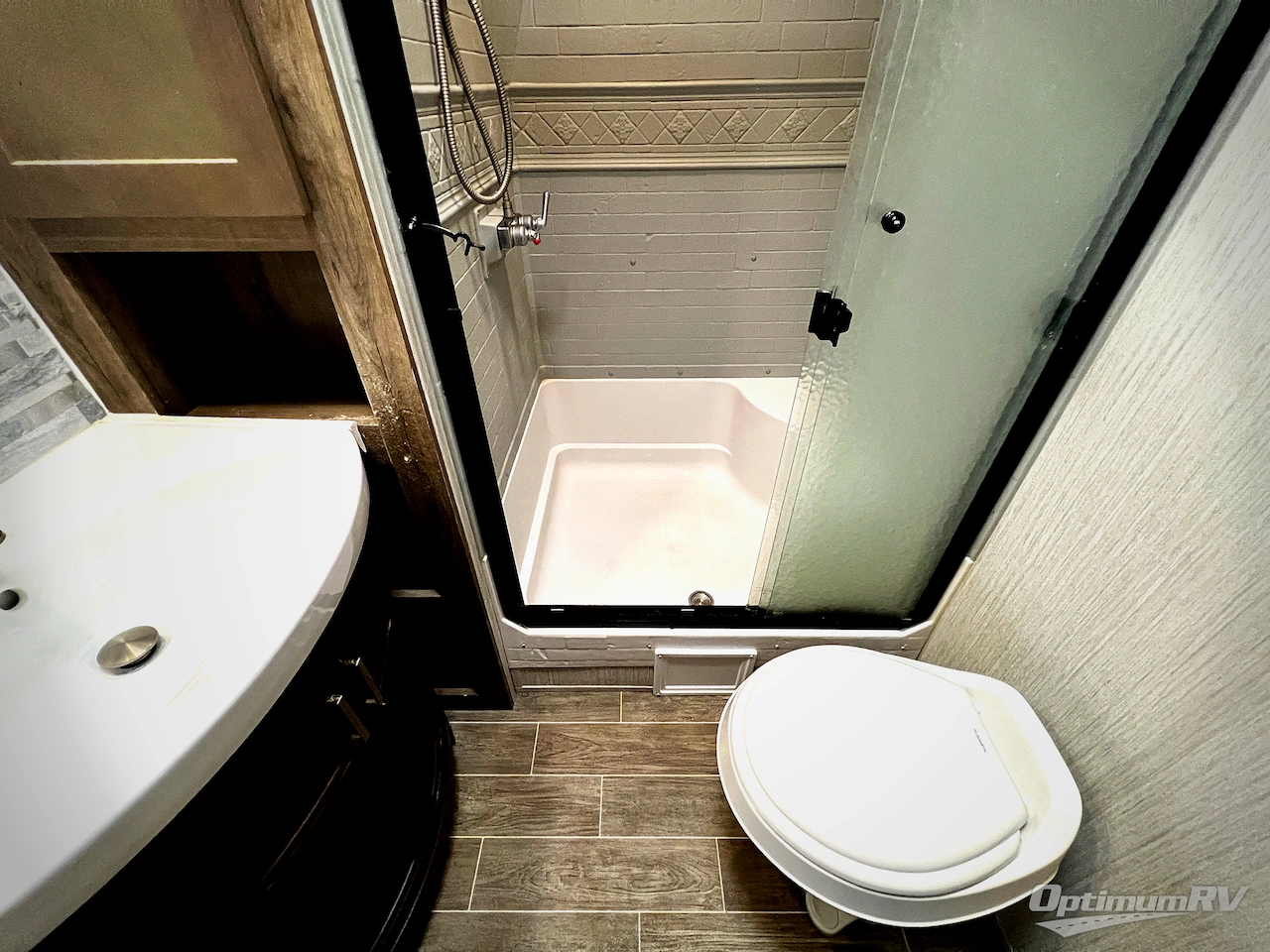 2021 Palomino Puma Destination 39DBT Photo 11