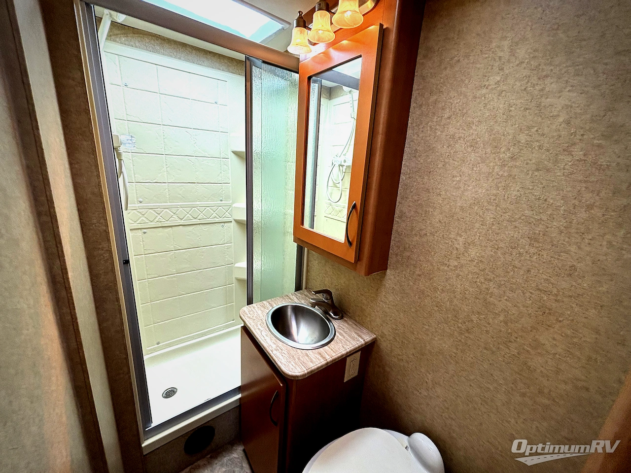 2015 Thor Siesta Sprinter 24SA Photo 17