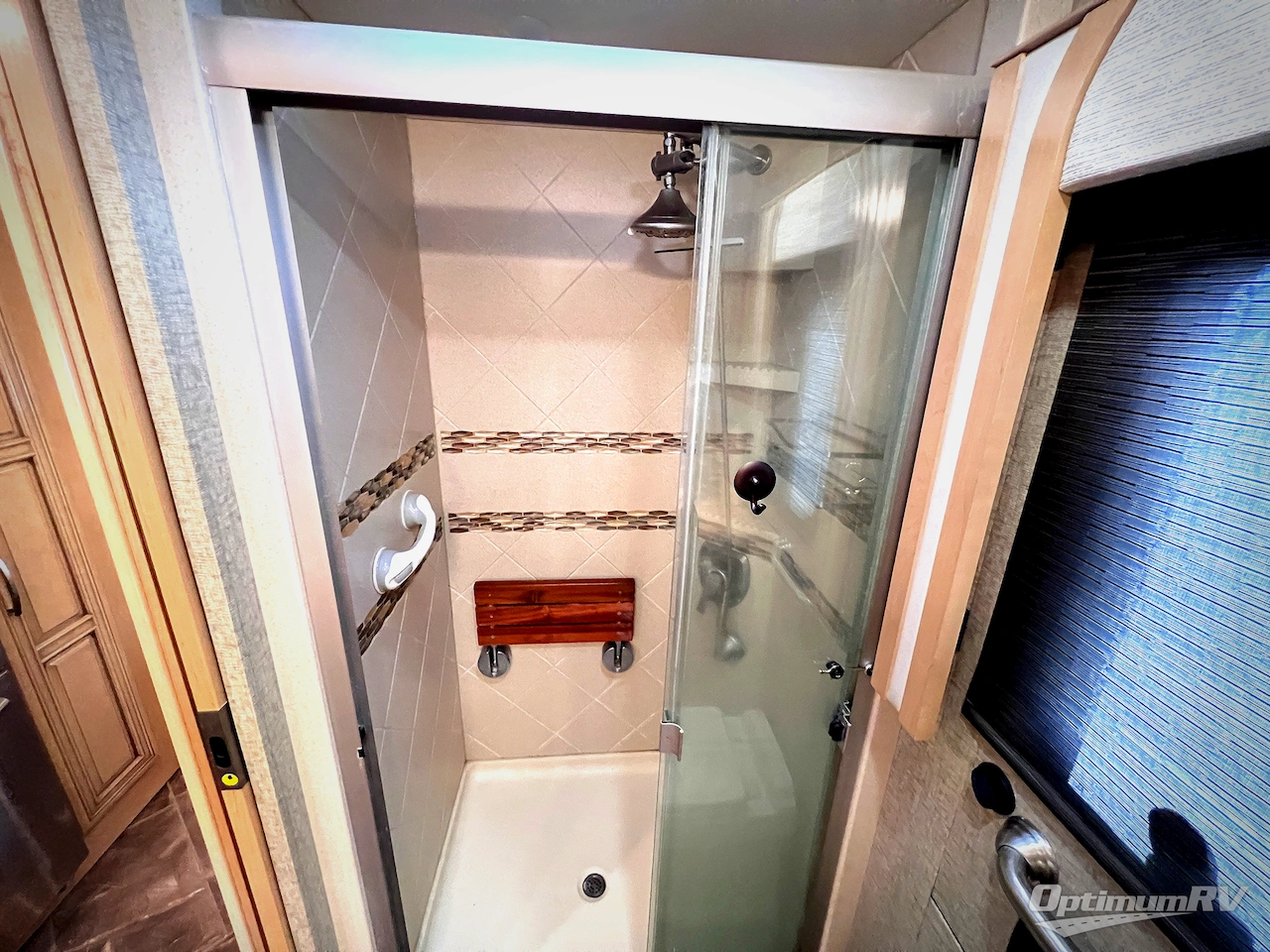 2018 Newmar New Aire 3343 Photo 8