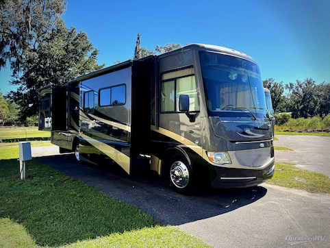 Used 2013 Itasca Sunova 33C Featured Photo