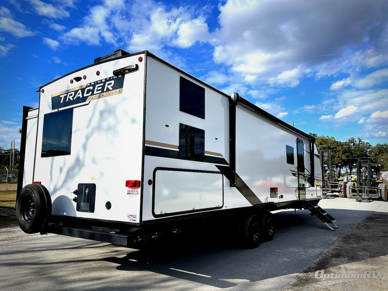 2025 Prime Time Tracer 308BH Photo 3