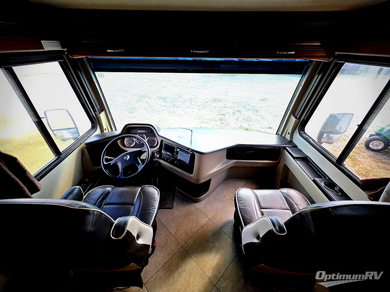 2016 Holiday Rambler Ambassador 38DBT Photo 6