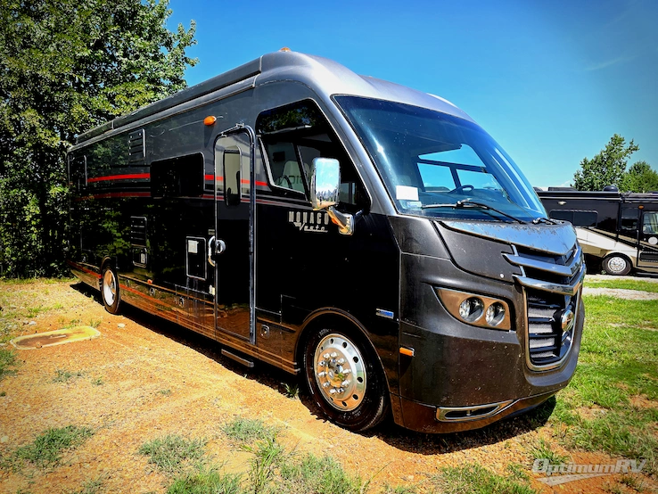 2011 Monaco Vesta 32PBS RV Photo 1
