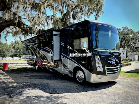 Used 2021 Thor Miramar 35.2 Featured Photo
