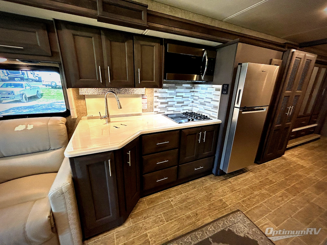 2021 Thor Miramar 35.2 Photo 9