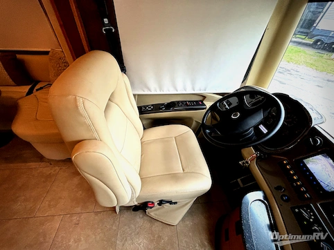 2014 Tiffin Allegro RED 38QBA RV Photo 2