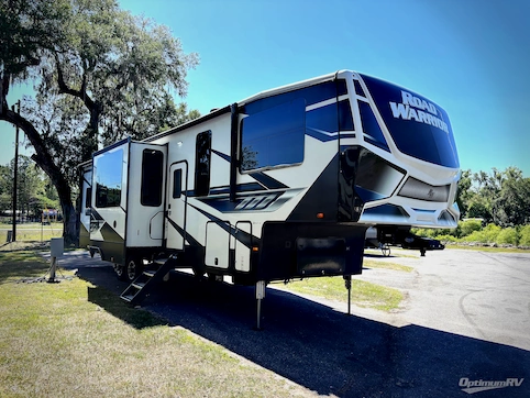 Used 2022 Heartland Road Warrior 375 Featured Photo