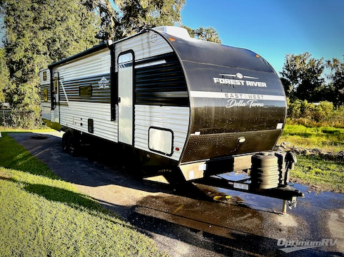 New 2025 East To West Della Terra 312BH Featured Photo