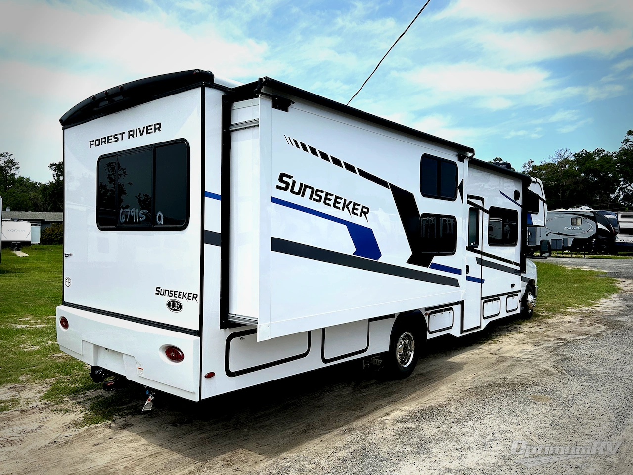 2026 Forest River Sunseeker LE 3250DSLE Ford Photo 2