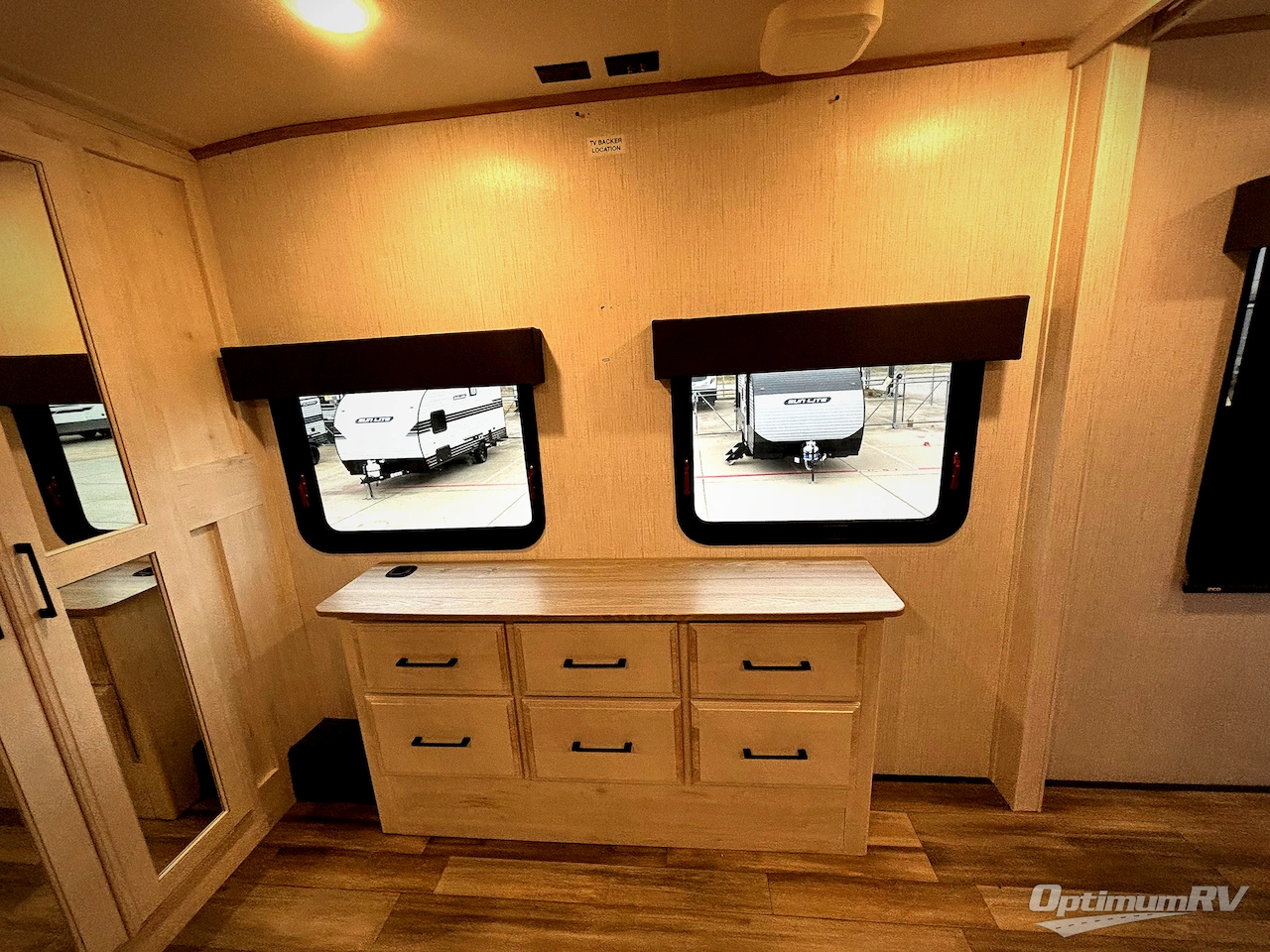 2023 Heartland Bighorn Traveler 37DB Photo 17