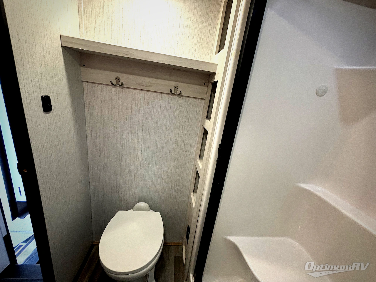 2023 Heartland Bighorn Traveler 37DB Photo 24