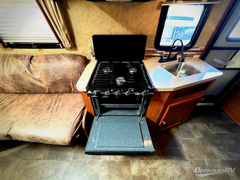 2013 Dutchmen Coleman Explorer CTE171 RV Photo 3