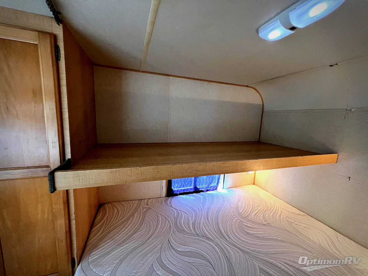 2004 R-Vision Trail Cruiser C21RBH Photo 14