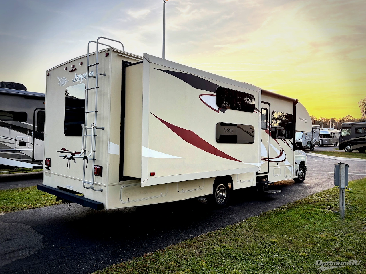 2016 Jayco Redhawk 31XL Photo 2