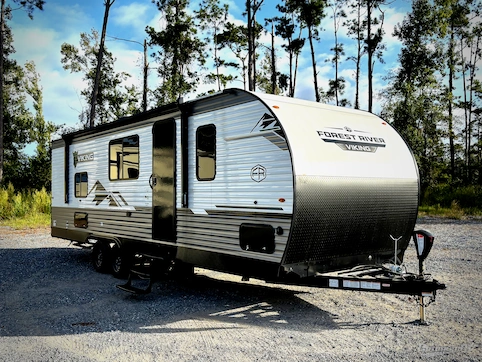 New 2025 Forest River Viking 5K Series 25QBH Featured Photo