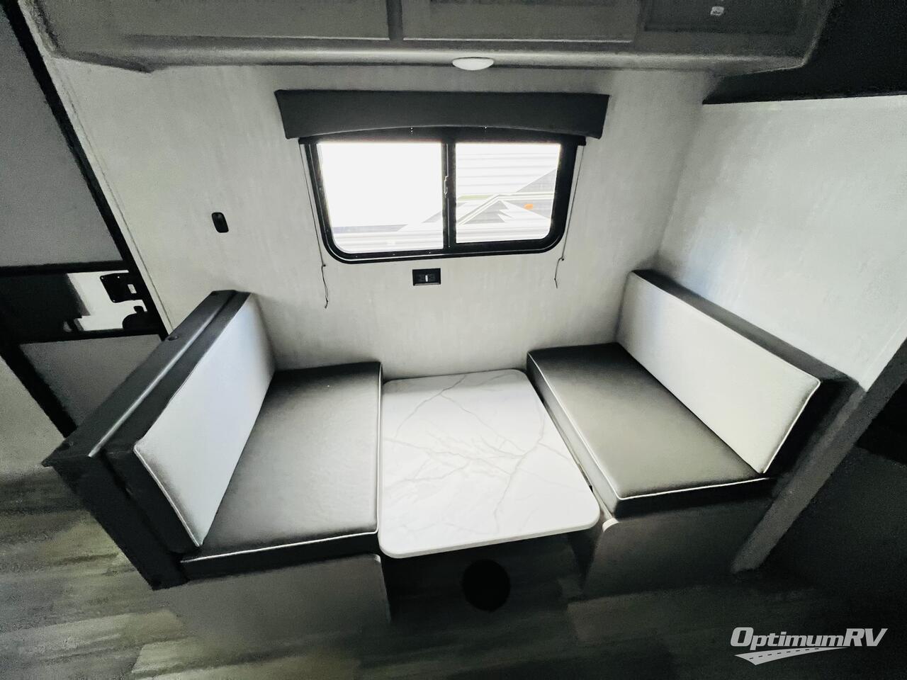 2025 Forest River Viking 5K Series 26BH Photo 8