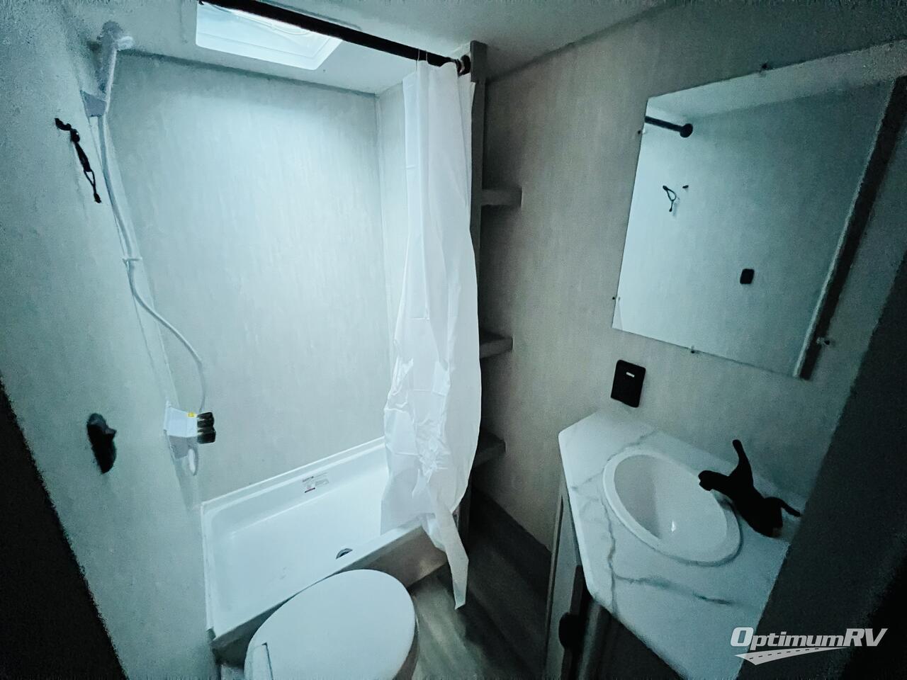 2025 Forest River Viking 5K Series 26BH Photo 10