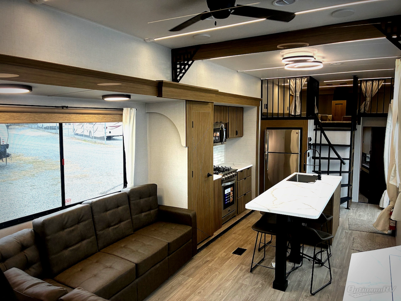 2026 Forest River Wildwood Grand Lodge 42ICE Photo 18