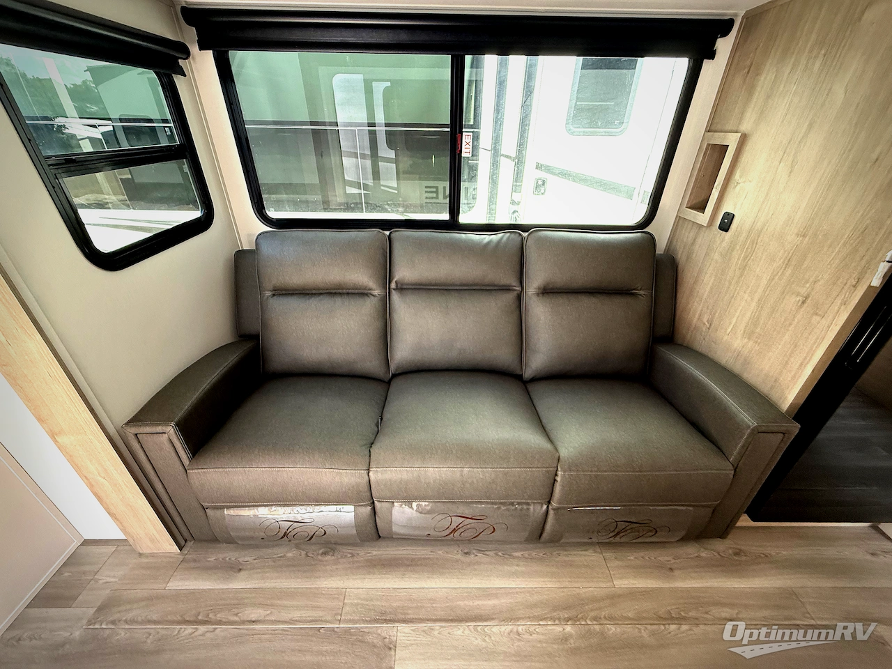 2026 Grand Design Imagine 2300MK Photo 5