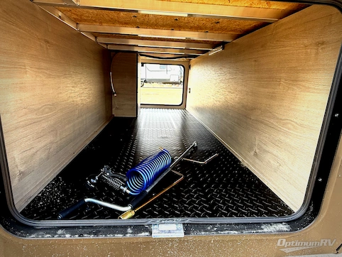 2026 Grand Design Imagine 2470BH RV Photo 4